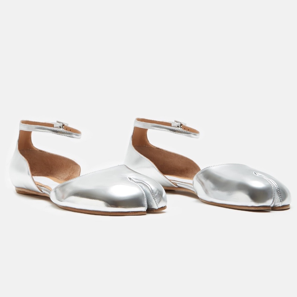 Maison Margiela Tabi Silver Leather Ankle-Strap Flats